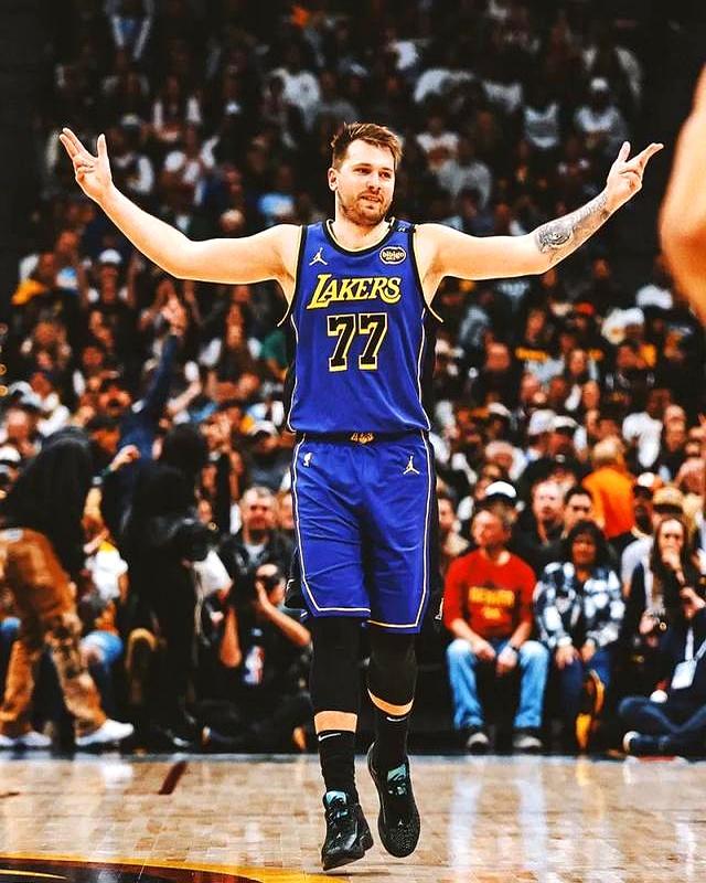 掘金，湖人，西亚卡姆！