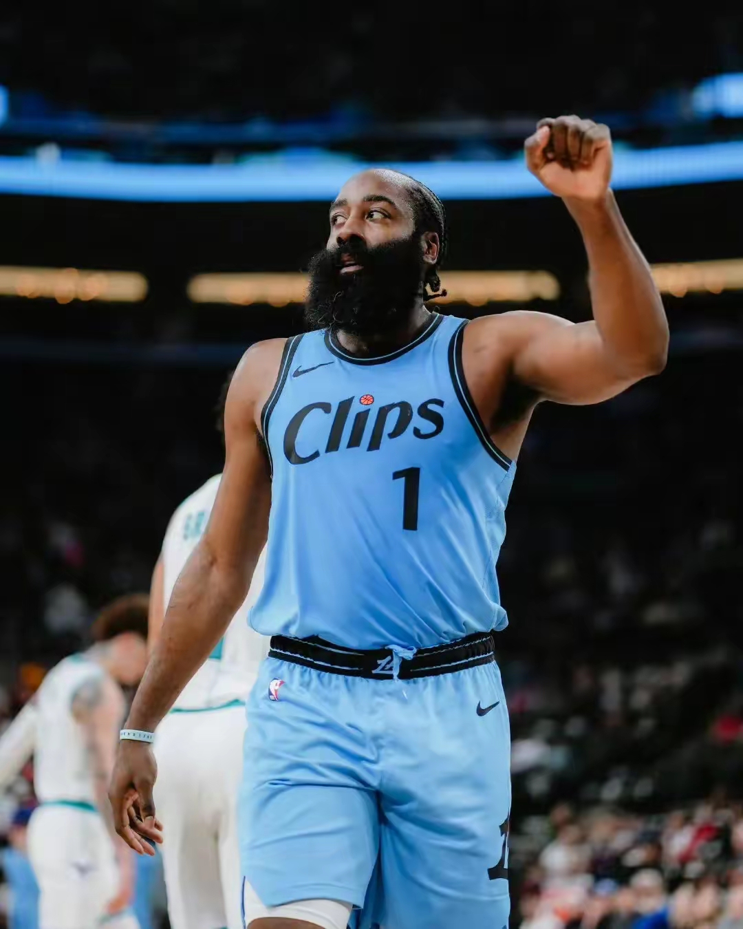 哈登爆发新星，塔图姆刷新纪录，狂砍50分球队迎来希望！的简单介绍